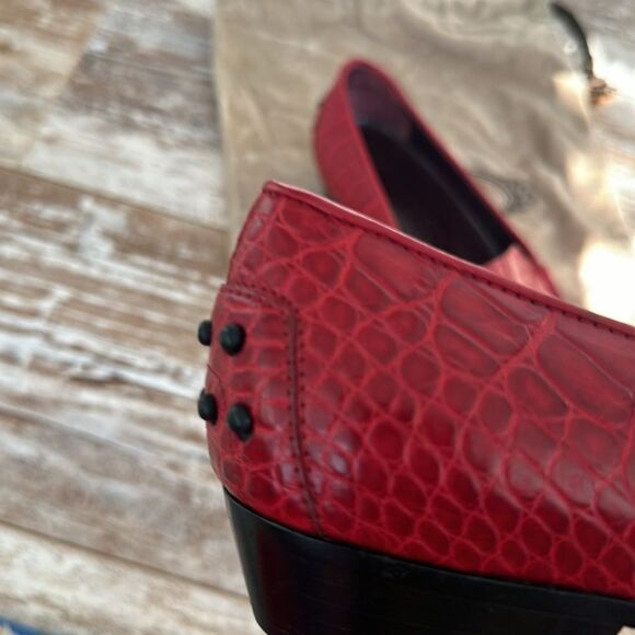 Tod’s Alligator Crocodile Pointed Toe Drivers Loafers Shoes with storage bag - Picture 12 of 12